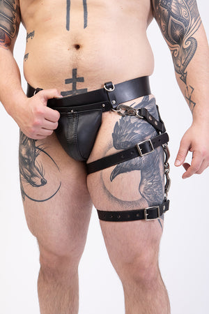 
                  
                    Load image into Gallery viewer, Thong and Leg Harness Bundle  | Leather
                  
                