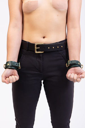 
                  
                    Load image into Gallery viewer, Wrist Restraints| Buckle Restraint | Leather
                  
                