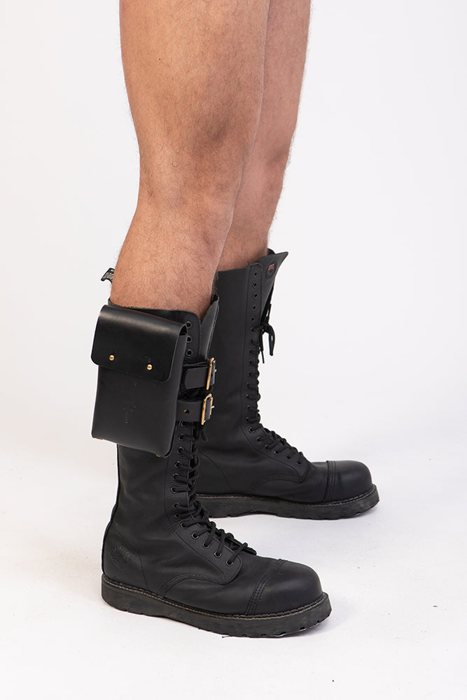 
                  
                    Load image into Gallery viewer, Boot Pocket | Leather
                  
                