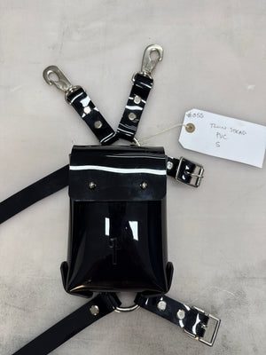 
                  
                    Load image into Gallery viewer, Twin strap leg pocket harness Sample Sale #055 - Large - can be punched smaller
                  
                