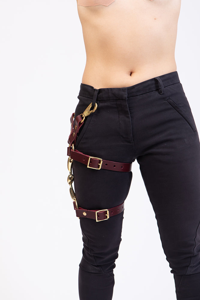 
                  
                    Load image into Gallery viewer, Leg Harness | Horsebit | Leather
                  
                
