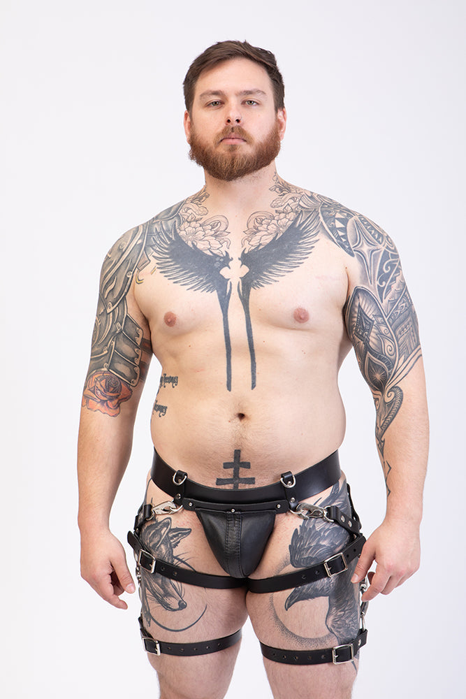 
                  
                    Load image into Gallery viewer, Thong and Leg Harness Bundle  | Leather
                  
                