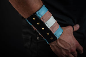 
                  
                    Load image into Gallery viewer, Flag Cuff | Leather
                  
                
