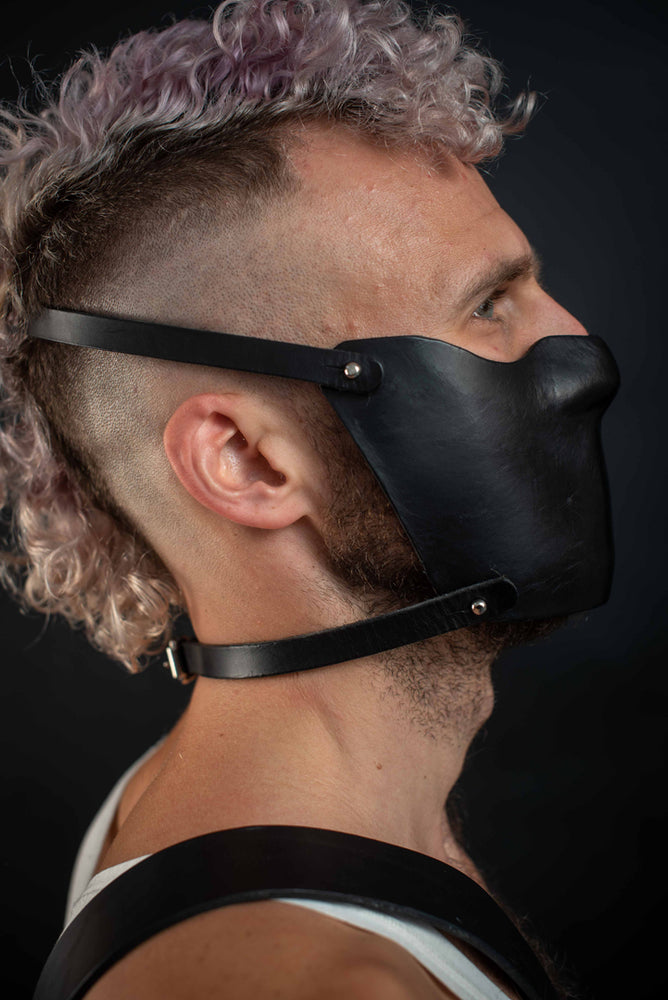 
                  
                    Load image into Gallery viewer, Muzzle | Leather
                  
                
